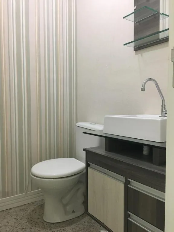 4 ILHAS, 2 SUITES, 2 GARAGENS, Bombinhas, na Avenida Ilha do Arvoredo, Quatro Ilhas em Bombinhas/SC — foto 8