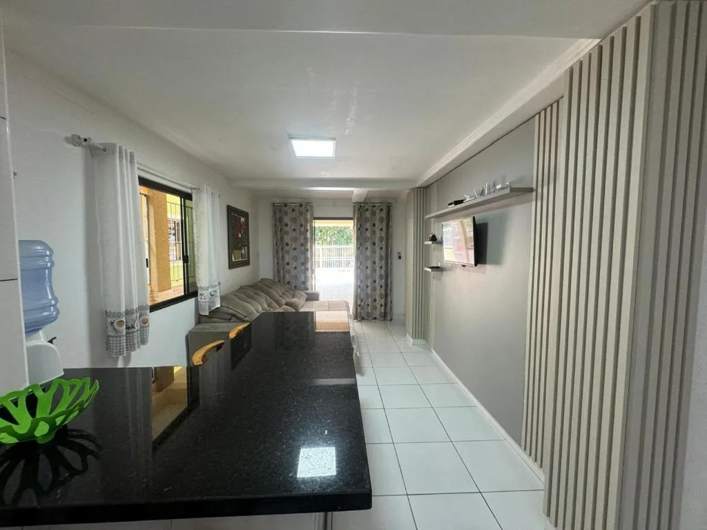 Residencial Montoski, Bombinhas, na Rua Lôbo Guará Apartamento em Bombinhas/SC — foto 5