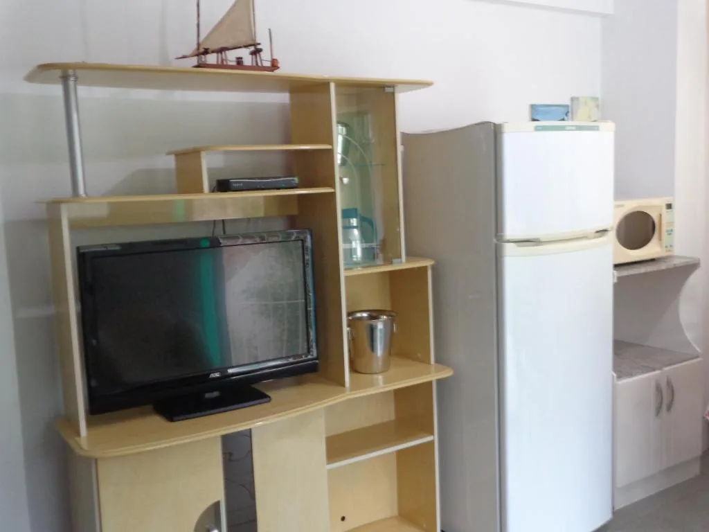 PRAIA 4 ILHAS Apartamento 1 Quarto a 50M da Praia, Bombinhas, na Rua Ilha Bela, Número, bairro Quatro Ilhas em Bombinhas/SC — foto 16