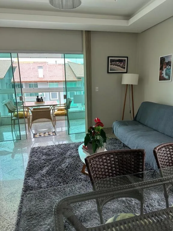 4 ILHAS, 2 SUITES, 2 GARAGENS, Bombinhas, na Avenida Ilha do Arvoredo, Quatro Ilhas em Bombinhas/SC — foto 22