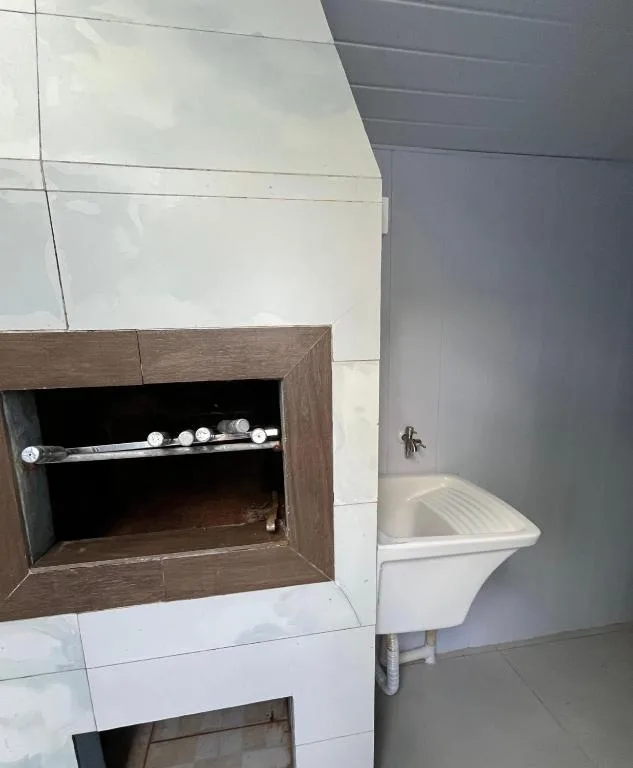 Casa no Centrinho para 2 pessoas 100m do Mar, Bombinhas, na Rua Mafra em Bombinhas/SC — foto 11