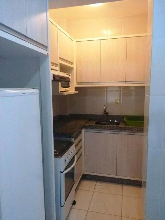 Edificio Raio de Luz, Bombinhas, na Rua Bico de Lacre Edificio Raio de Luz em Bombinhas/SC — foto 14