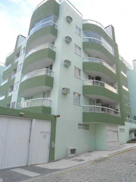 Edificio Raio de Luz, Bombinhas, na Rua Bico de Lacre Edificio Raio de Luz em Bombinhas/SC — foto 15