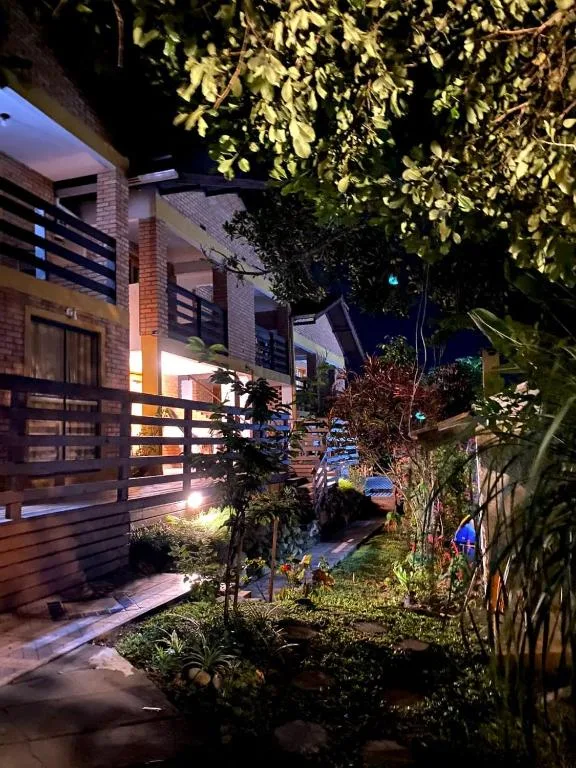Pousada Praia de Bombinhas, Bombinhas, na Rua Parati em Bombinhas/SC — foto 19