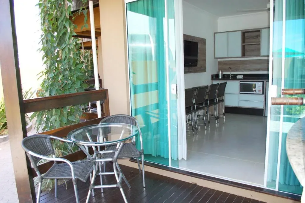 Pousada Bora Bora, Bombinhas, na Avenida Vereador Manoel Jose dos Santos em Bombinhas/SC — foto 6