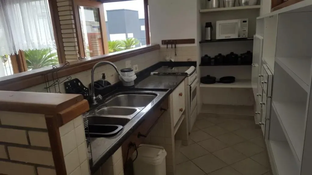 Apartamentos Morada do Canto - 130m da praia principal Bombinhas, Bombinhas, na R. Carapicu em Bombinhas/SC — foto 28