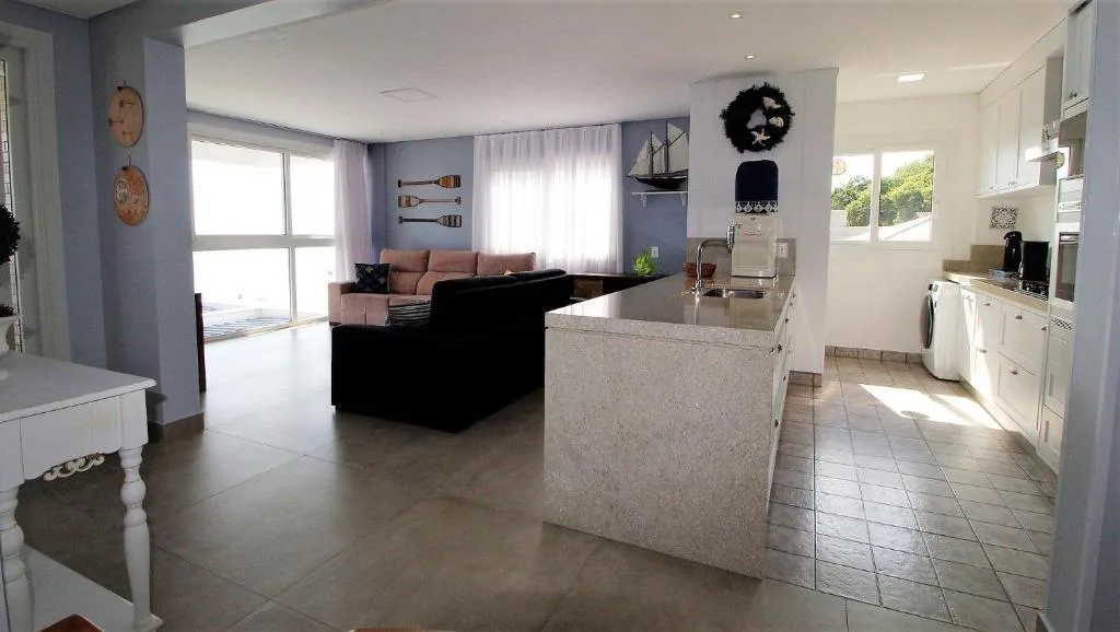 1080 - Apartamento com vista para o mar em Bombinhas, Bombinhas, na Rua Garoupa Apto em Bombinhas/SC — foto 18