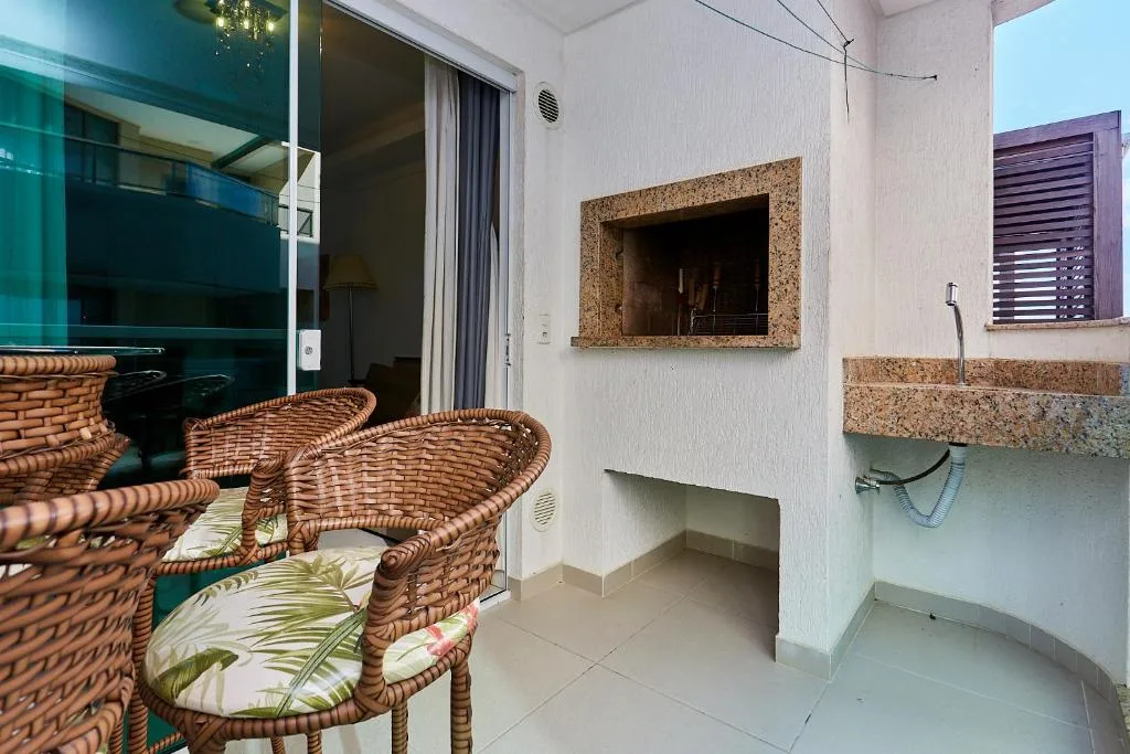 1054 - Apartamento Centro de Bombinhas - Vista Mar - 1 Vaga Garagem - 50 metros Praia, Bombinhas, na 986 Avenida Vereador Manoel dos Santos 303A em Bombinhas/SC — foto 24