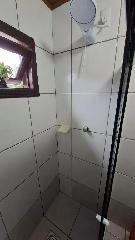 Residencial DO MAR, Bombinhas, na 170 Rua Salema em Bombinhas/SC — foto 21