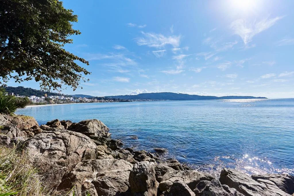 1054 - Apartamento Centro de Bombinhas - Vista Mar - 1 Vaga Garagem - 50 metros Praia, Bombinhas, na 986 Avenida Vereador Manoel dos Santos 303A em Bombinhas/SC — foto 38