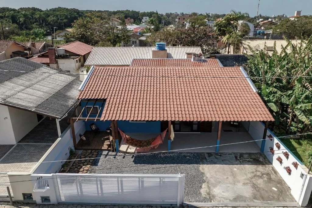 Casa na praia de Morrinhos Bombinhas para 10 pessoas, Excelente localização, Bombinhas, na 140 Rua Gardênia, bairro Morrinhos em Bombinhas/SC — foto 11