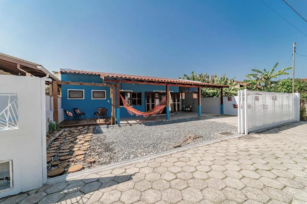 Casa na praia de Morrinhos Bombinhas para 10 pessoas, Excelente localização, Bombinhas, na 140 Rua Gardênia, bairro Morrinhos em Bombinhas/SC — foto 12