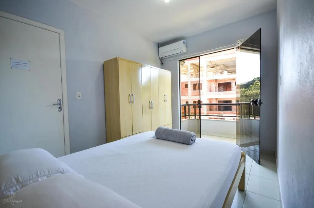 Residencial San Jorge, Bombinhas, na Rua Flamingo em Bombinhas/SC — foto 2