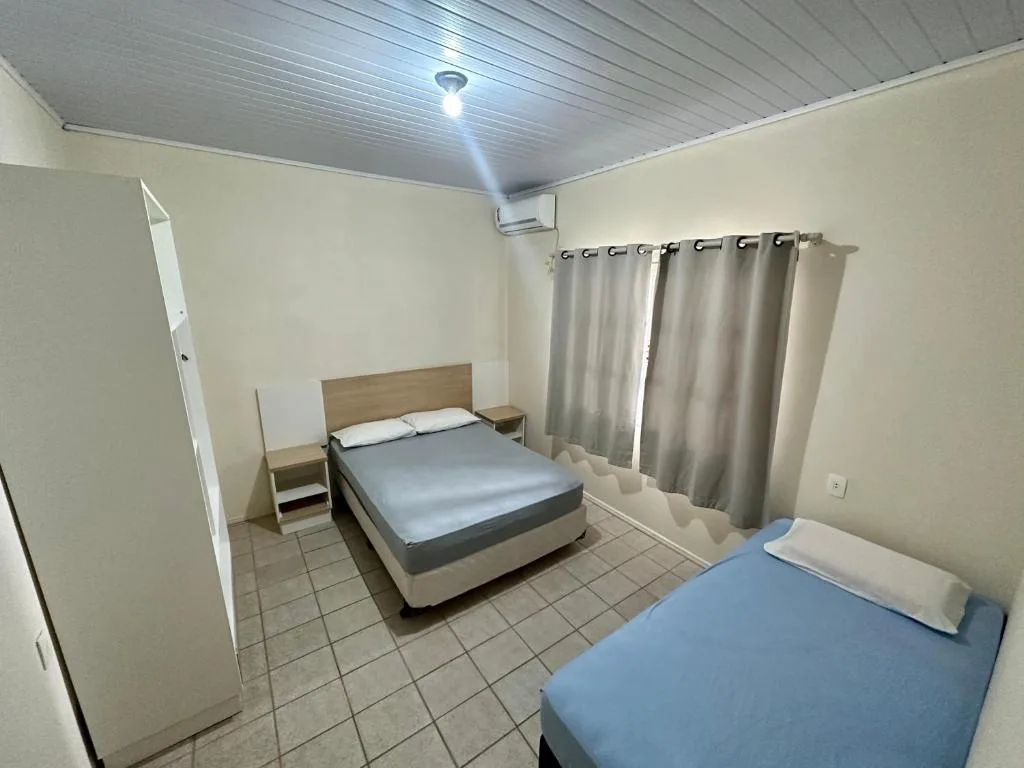 Apartamentos próximo ao Mar, Bombinhas, na 625 Rua Agata em Bombinhas/SC — foto 25