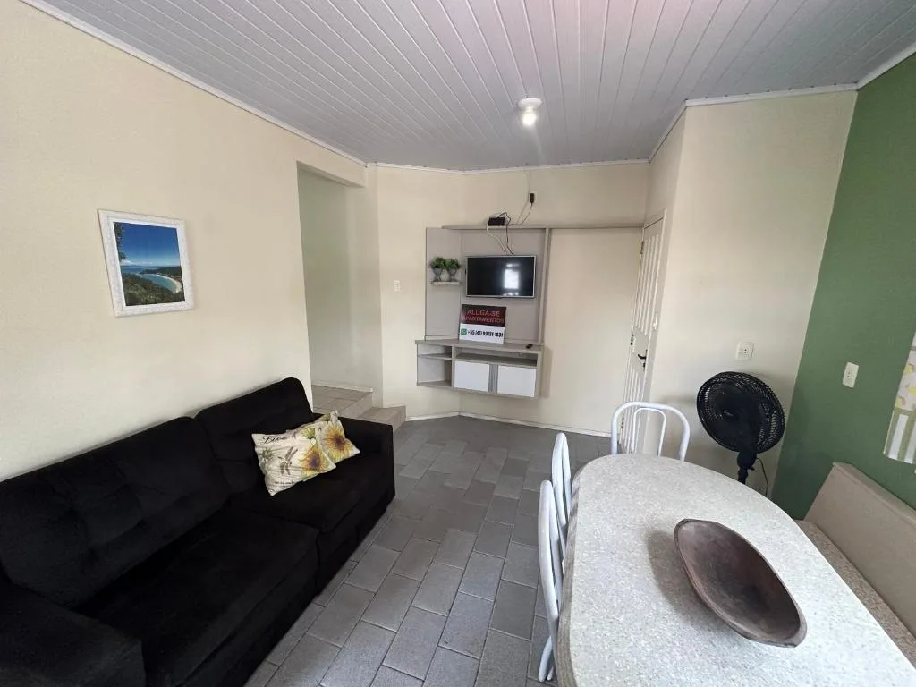 Apartamentos próximo ao Mar, Bombinhas, na 625 Rua Agata em Bombinhas/SC — foto 27