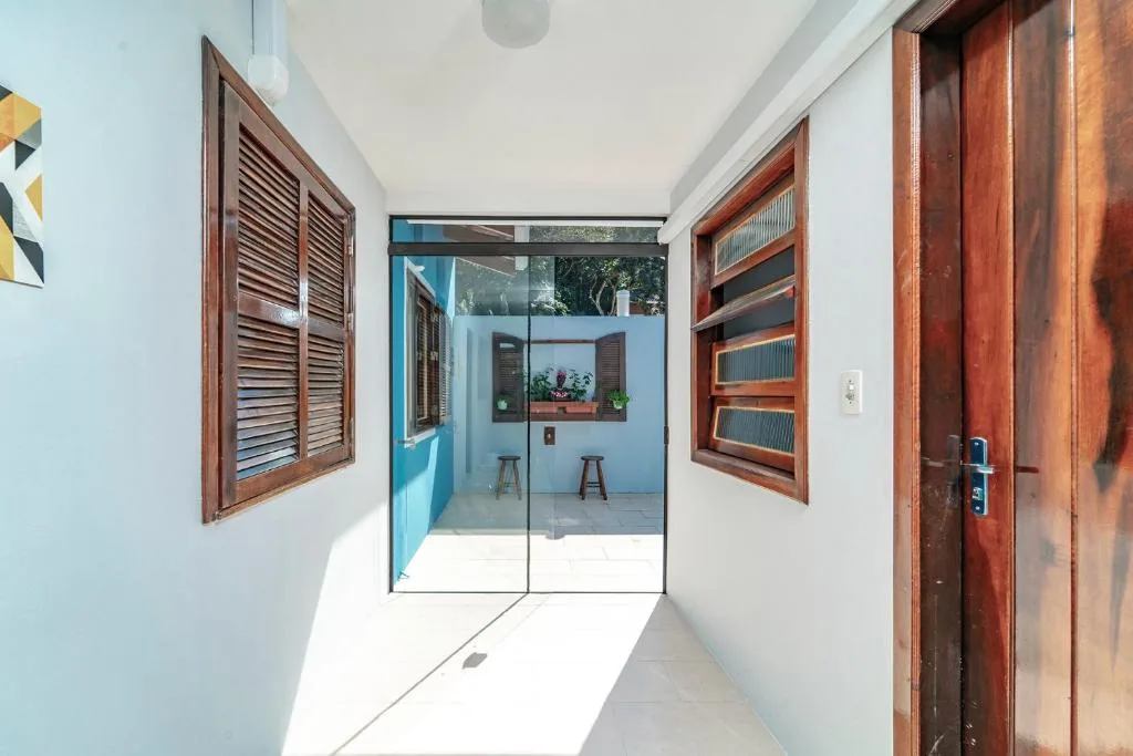 Casa na praia de Morrinhos Bombinhas para 10 pessoas, Excelente localização, Bombinhas, na 140 Rua Gardênia, bairro Morrinhos em Bombinhas/SC — foto 26