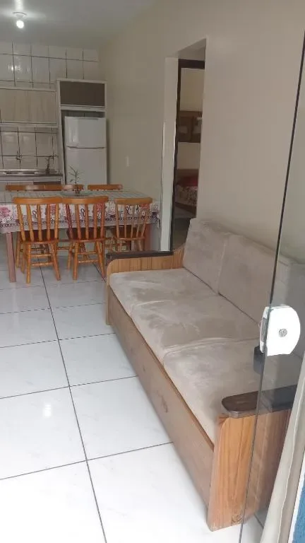 Residencial Caxias, Bombinhas, na Rua Crispim 687 Apartamentos em Bombinhas/SC — foto 6