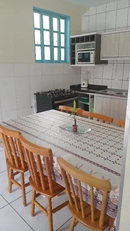 Residencial Caxias, Bombinhas, na Rua Crispim 687 Apartamentos em Bombinhas/SC — foto 7