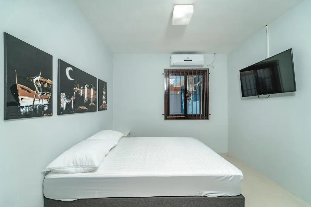 Casa na praia de Morrinhos Bombinhas para 10 pessoas, Excelente localização, Bombinhas, na 140 Rua Gardênia, bairro Morrinhos em Bombinhas/SC — foto 29