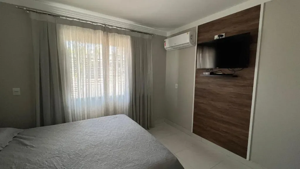 Residencial Rumo ao Mar - Bombinhas-SC, Bombinhas, na 160 Rua Dilma Mafra Casa em Bombinhas/SC — foto 19