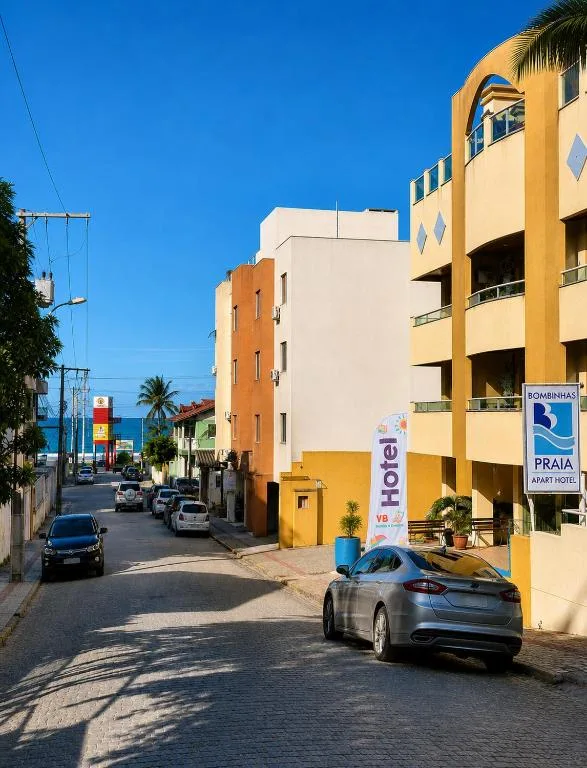 Bombinhas Praia Apart Hotel - unidade rua Bem Te Vi, Bombinhas, na R. Bem-te-vi em Bombinhas/SC