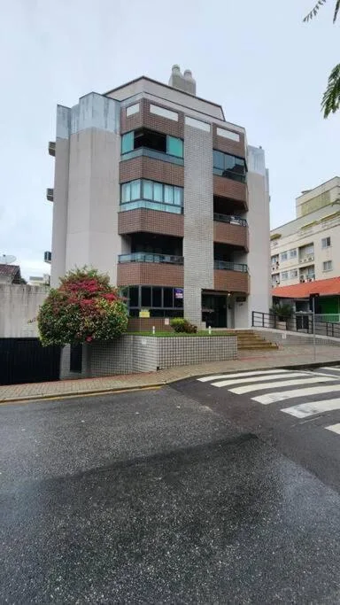 Apartamento 70m da praia em Bombinhas, Bombinhas, na Rua Canário 167 apartamento em Bombinhas/SC — foto 35