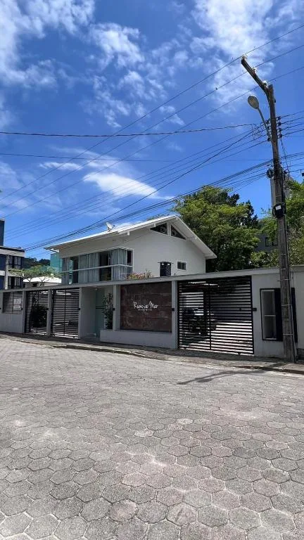 Residencial Rumo ao Mar - Bombinhas-SC, Bombinhas, na 160 Rua Dilma Mafra Casa em Bombinhas/SC — foto 24
