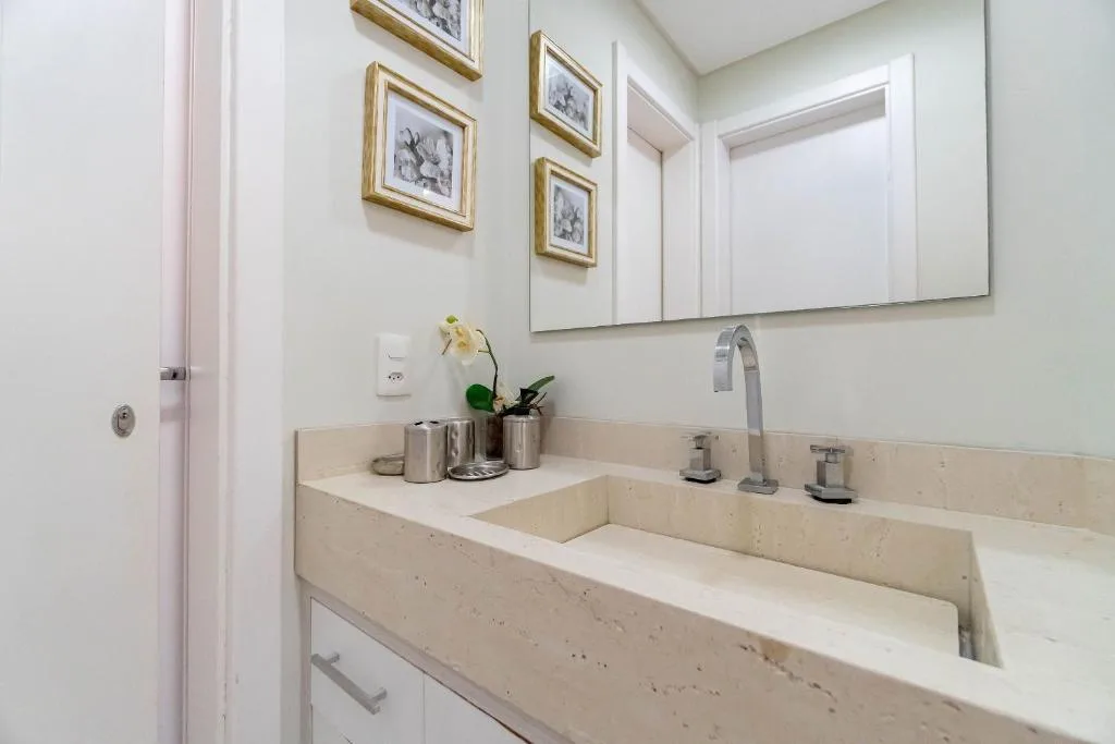 Apartamento com Jacuzzi Privativa - Boulevard, Bombinhas, na 1310 Av. Ver. Manoel dos Santos em Bombinhas/SC — foto 20