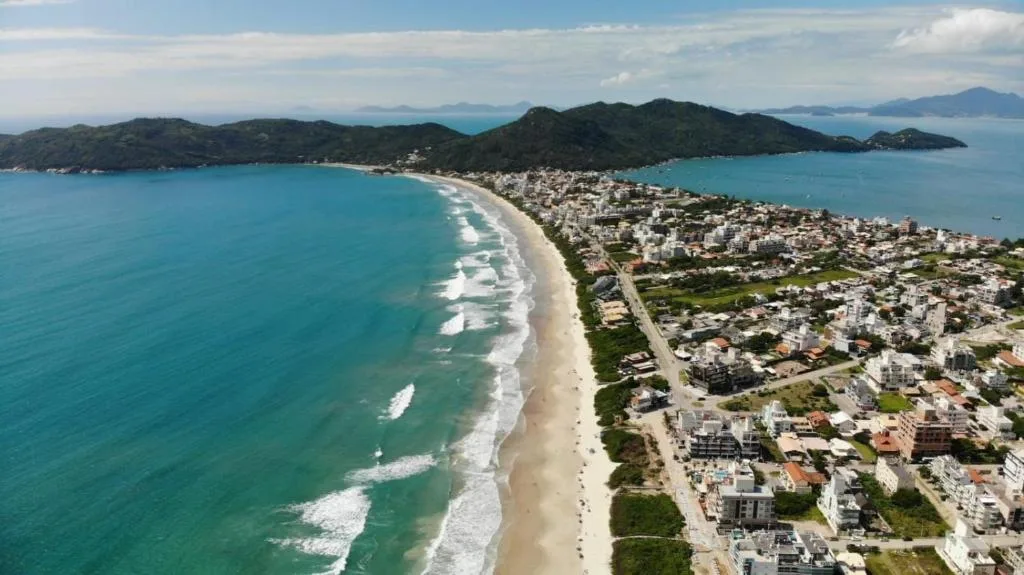 Refúgio dos Guaiás - Apart Hotel, Bombinhas, na Avenida Aroeira da Praia em Bombinhas/SC — foto 24