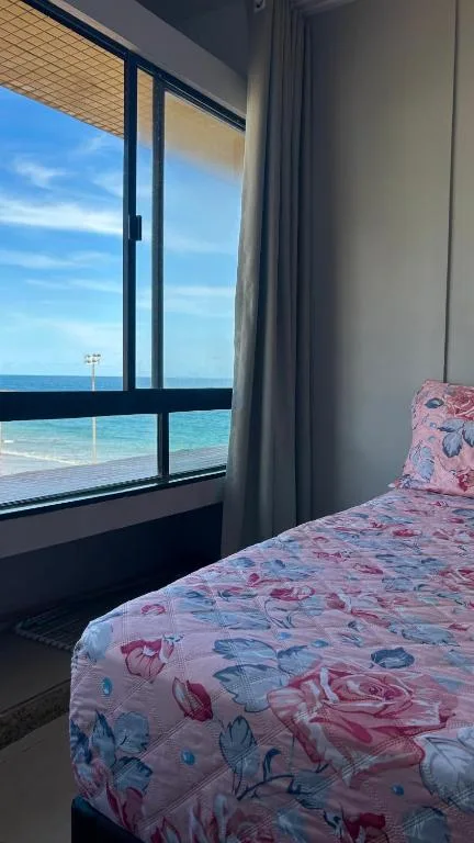 PRAIA DE 4 ILHAS Apartamento De 1 Quarto a 50M Praia Com Vista, Bombinhas, na Rua Ilha Bela, Número, bairro Quatro Ilhas em Bombinhas/SC — foto 42