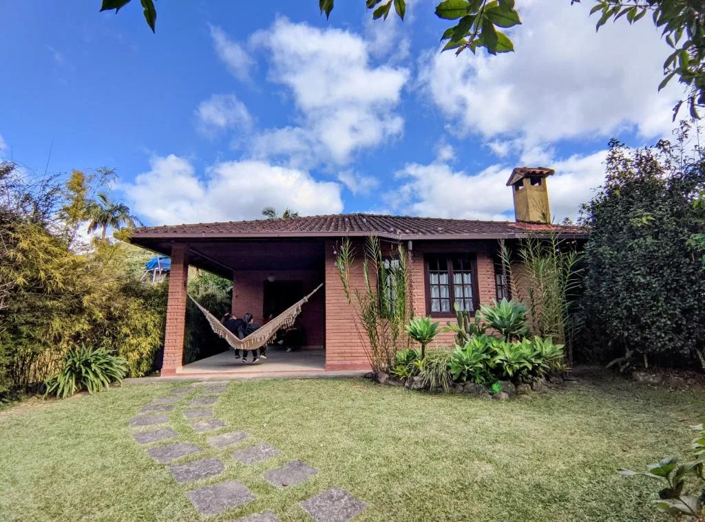 PRAIA DE 4 ILHAS Apartamento De 1 Quarto a 50M Praia Com Vista, Bombinhas, na Rua Ilha Bela, Número, bairro Quatro Ilhas em Bombinhas/SC — foto 44
