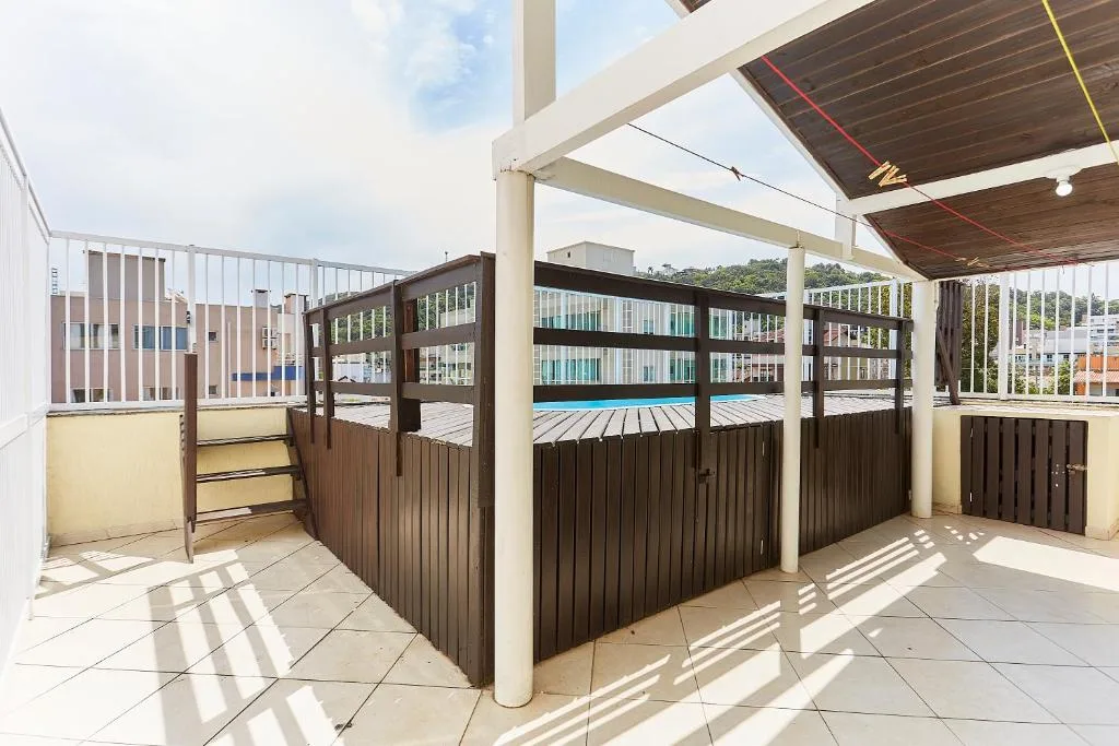 791 - Cobertura com piscina. 200m da PRAIA. BOMBINHAS - CENTRO, Bombinhas, na 235 Rua Pirajica Residencial Atenas II . 3 Andar em Bombinhas/SC — foto 39