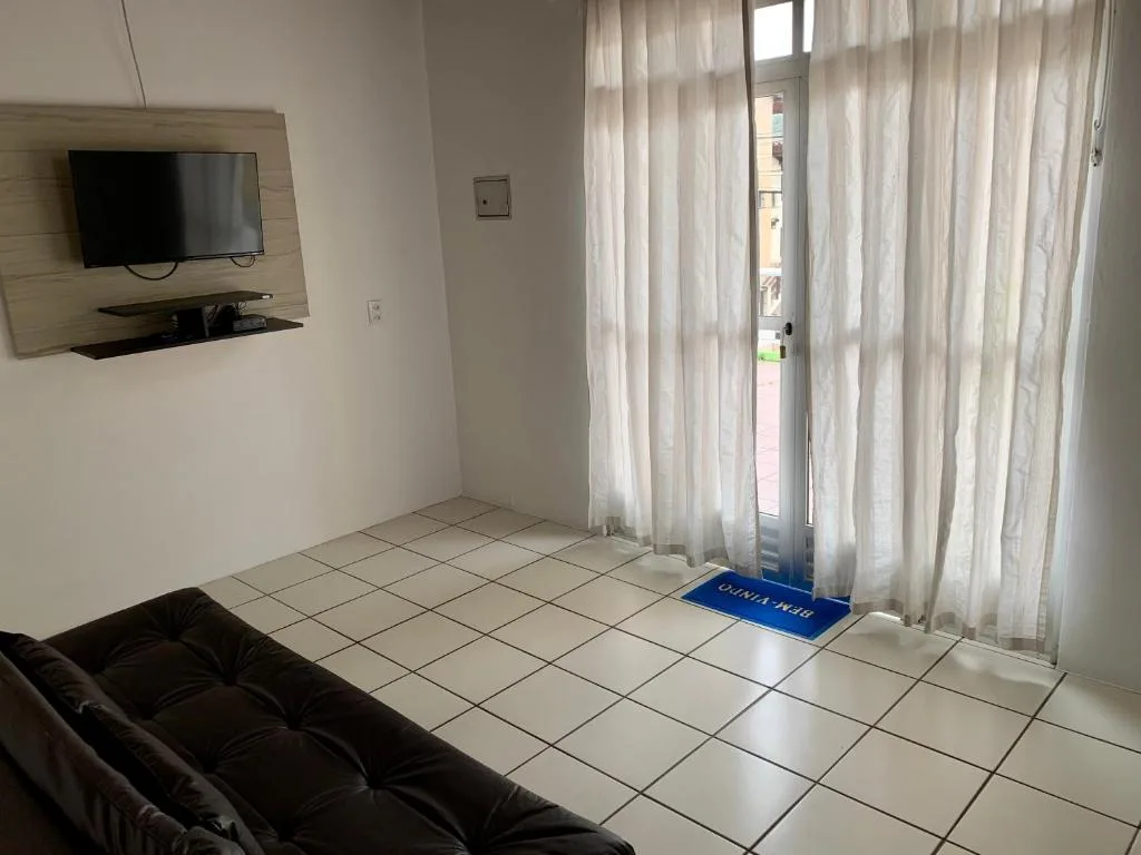 Casa Barata Próxima a Praia, Bombinhas, na 205 Rua Jacarandá em Bombinhas/SC — foto 22