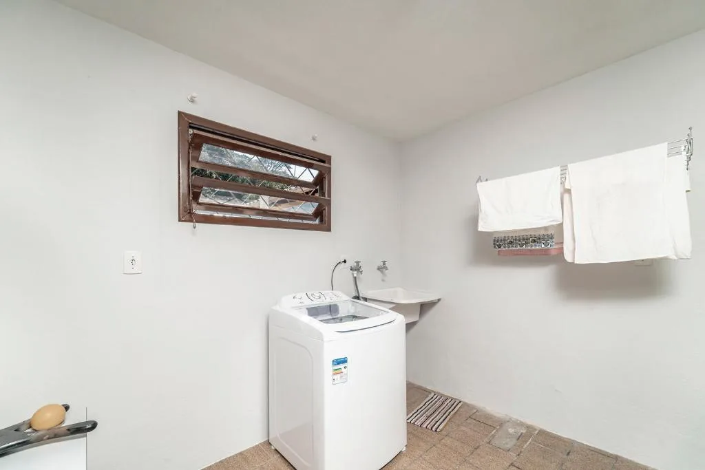 Casa na praia de Morrinhos Bombinhas para 10 pessoas, Excelente localização, Bombinhas, na 140 Rua Gardênia, bairro Morrinhos em Bombinhas/SC — foto 45