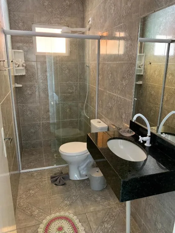 Casa Barata Próxima a Praia, Bombinhas, na 205 Rua Jacarandá em Bombinhas/SC — foto 27