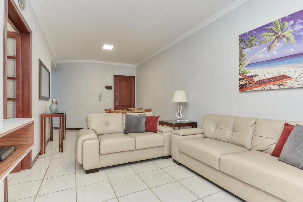 964 - Apartamento com vista para o mar, localizado na Avenida da praia do Centro de Bombinhas - 1 Vaga na Garagem, Bombinhas, na Av. Ver. Manoel dos Santos; 300 em Bombinhas/SC — foto 17