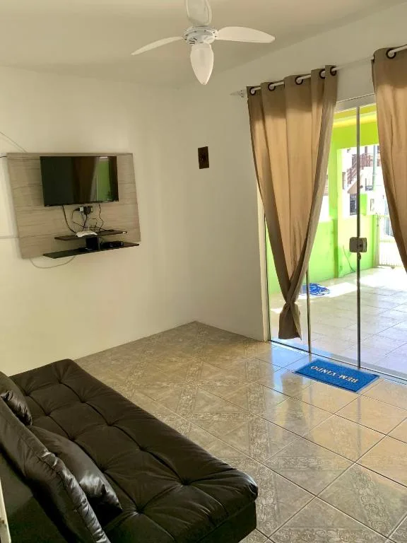 Casa Barata Próxima a Praia, Bombinhas, na 205 Rua Jacarandá em Bombinhas/SC — foto 31
