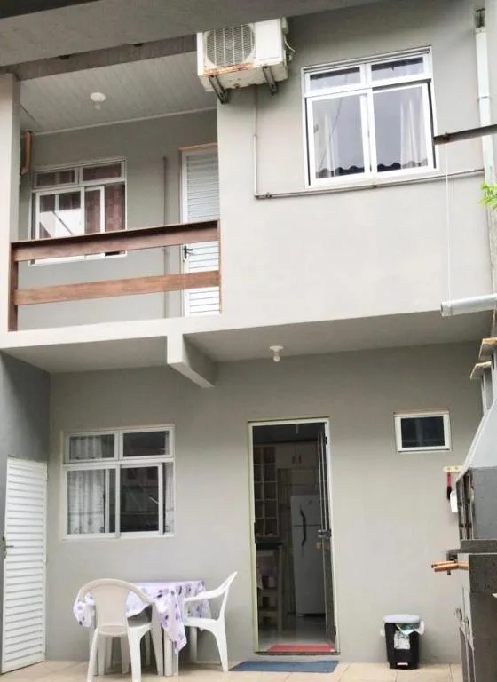 Casa Barata Próxima a Praia, Bombinhas, na 205 Rua Jacarandá em Bombinhas/SC — foto 34