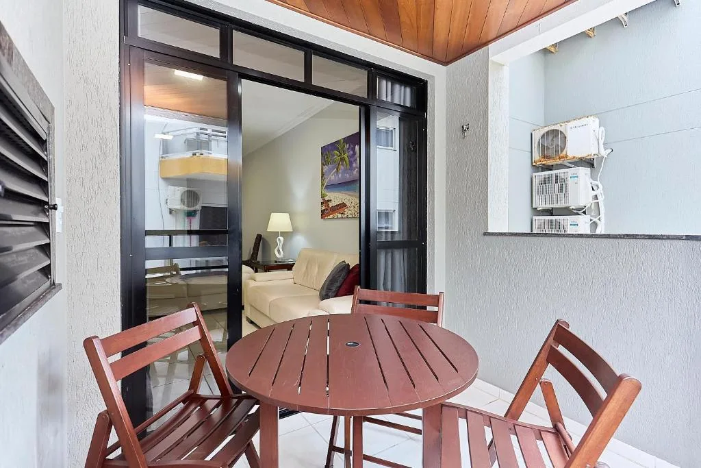 964 - Apartamento com vista para o mar, localizado na Avenida da praia do Centro de Bombinhas - 1 Vaga na Garagem, Bombinhas, na Av. Ver. Manoel dos Santos; 300 em Bombinhas/SC — foto 44