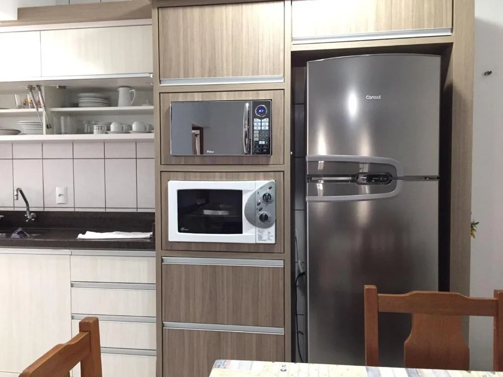 Apartamento Avenida Vizinho do Atlântico I, Bombinhas, na Avenida Leopoldo Zarling, 2398 em Bombinhas/SC — foto 6