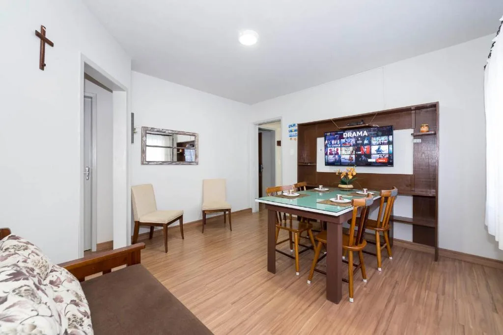 DOÑA ALZIRA, Bombinhas, na Rua Pirajica 53 APARTAMENTO em Bombinhas/SC — foto 5