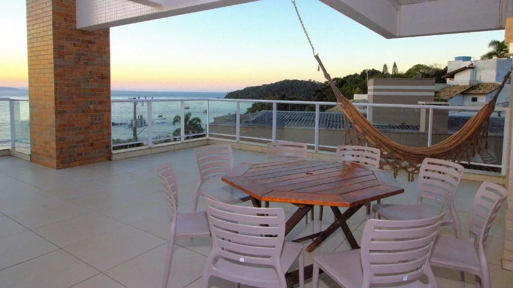 1083 - Apartamento com vista para o mar em Bombinhas, Bombinhas, na 310 Av. Garoupas em Bombinhas/SC — foto 4