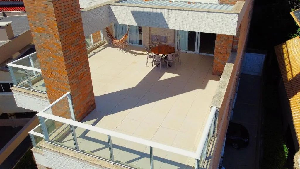 1083 - Apartamento com vista para o mar em Bombinhas, Bombinhas, na 310 Av. Garoupas em Bombinhas/SC — foto 6