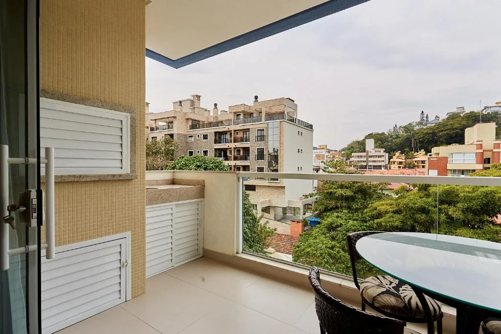 1037 - Lindo Apto 2 Suítes em Bombinhas- 2 Vagas na Garagem - 50 metros da Praia - Centro de Bombinhas, Bombinhas, na 156 Avenida Vereador Manoel dos Santos Apto 303 BL II em Bombinhas/SC — foto 32