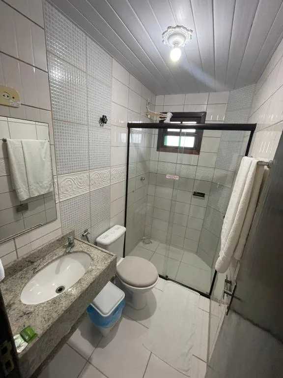Residencial Ramo de Acácia, Bombinhas, na 289 Rua Peixe Donzela em Bombinhas/SC — foto 4