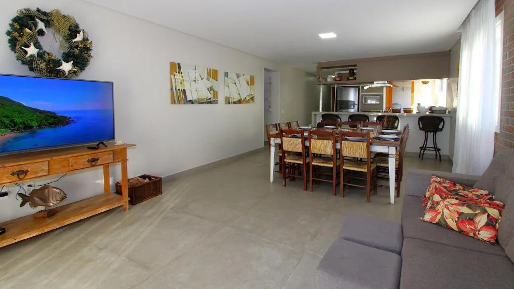 1083 - Apartamento com vista para o mar em Bombinhas, Bombinhas, na 310 Av. Garoupas em Bombinhas/SC — foto 22