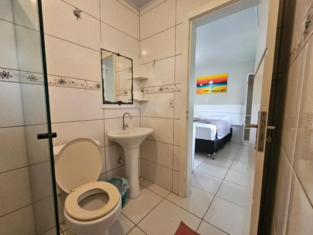 Pousada Camping Bombinhas, Bombinhas, na Rua Tainha em Bombinhas/SC — foto 22