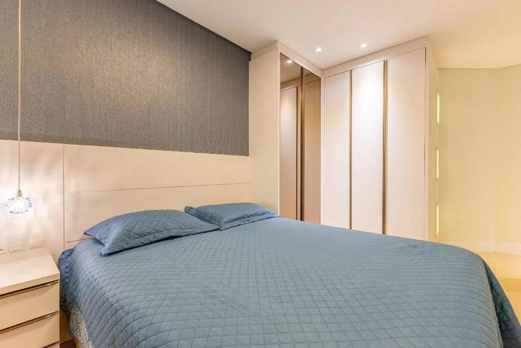 Apartamento em Condo com Piscina e Jacuzzi, Bombinhas, na 1310 Av. Ver. Manoel dos Santos em Bombinhas/SC — foto 19