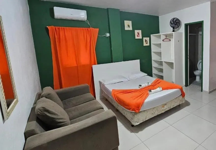 Pousada Camping Bombinhas, Bombinhas, na Rua Tainha em Bombinhas/SC — foto 34