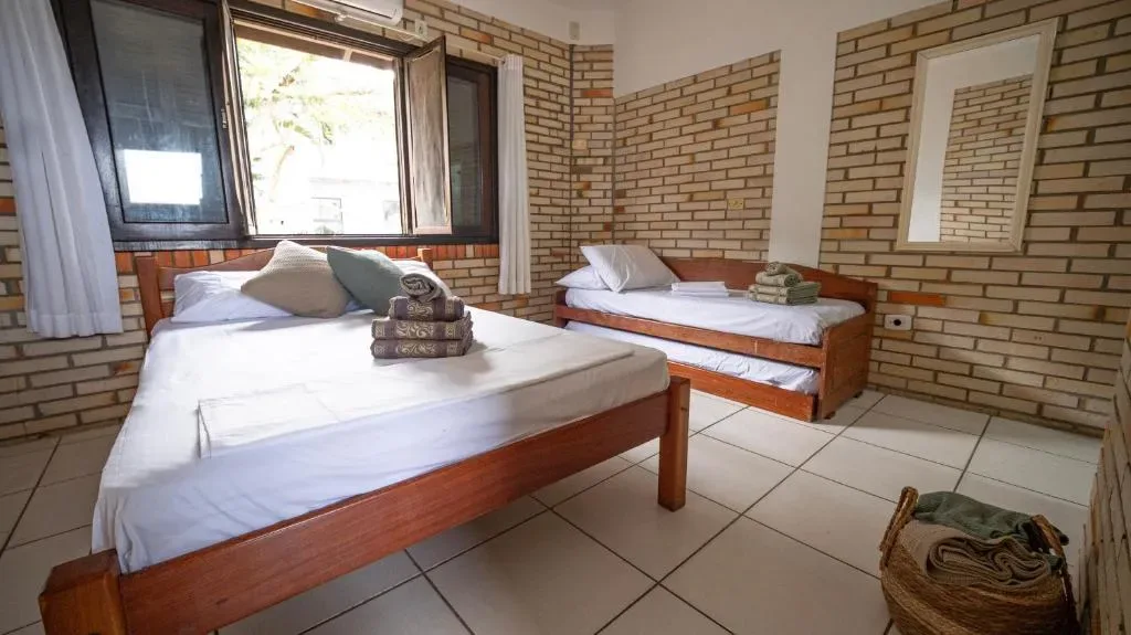 Residencial Ramo de Acácia, Bombinhas, na 289 Rua Peixe Donzela em Bombinhas/SC — foto 44